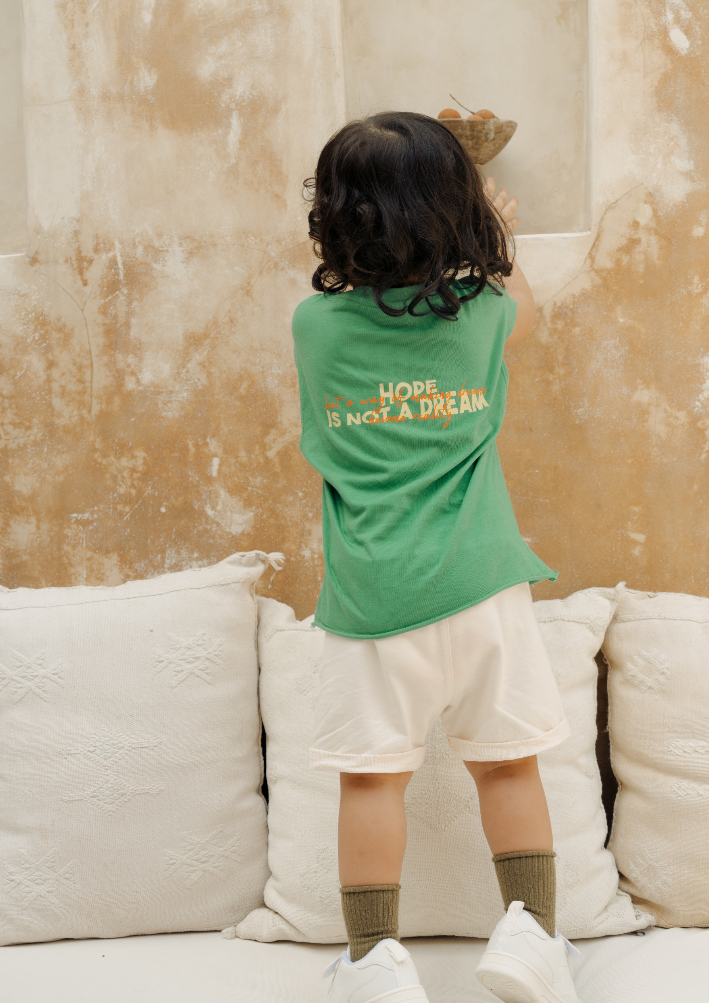 BOLD TEE