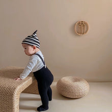 Load image into Gallery viewer, BABY KNITTED LEGGING WITH STRAP
